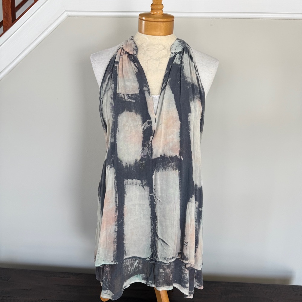 True to Myself Women’s Sleeveless Tunic Tie Dye Size Medium